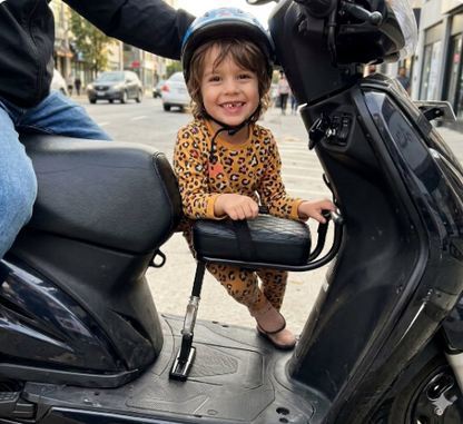Ultra-Comfort Tailored Folding Child Seat for - All Activa